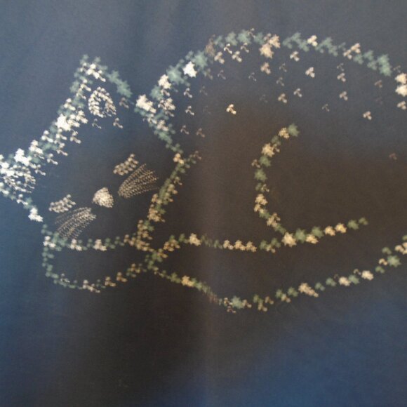 NAVY BLUE CARISMA LONG SLEEVE PULLOVER PAJAMA TOP SIZE MEDIUM WITH CAT DESIGN - Picture 2 of 3